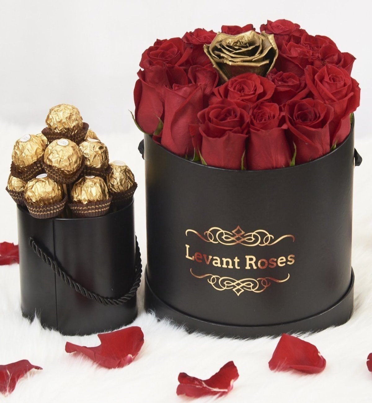 Roses + Singular Gold Infinity / round box