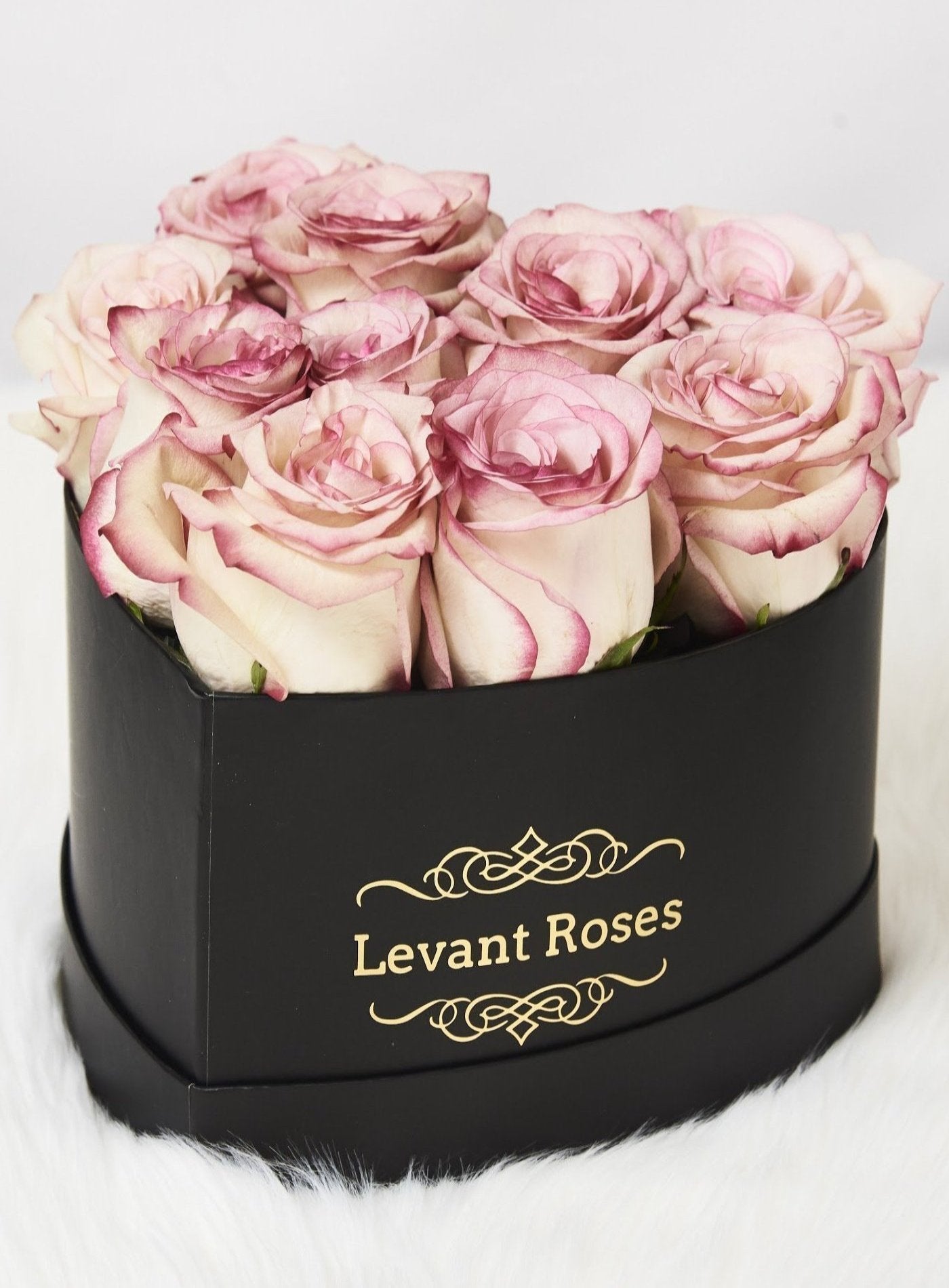 Pink roses / heart box (more colours available)